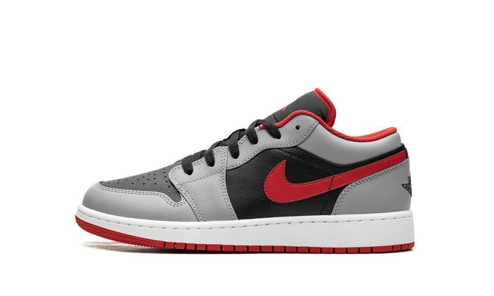 Air Jordan 1 'Black/Fire Red' - ClaoukyShoes