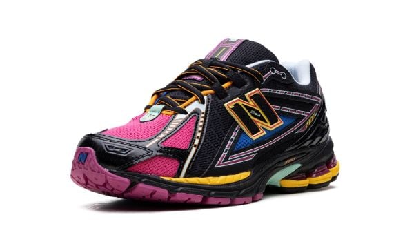 New Balance 1906 "Black/Pink" - ClaoukyShoes