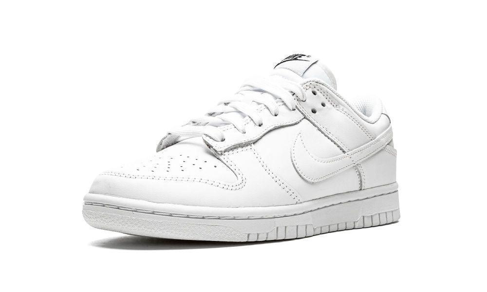DUNK LOW WMNS"Triple White" - ClaoukyShoes