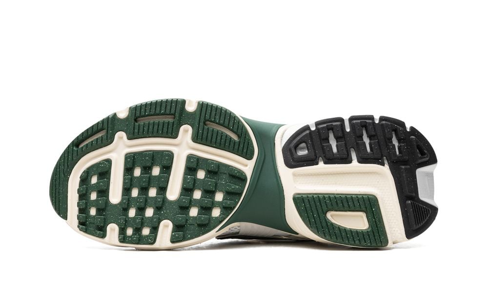 Nike V2K RUN WMNS "Platinum Green" - ClaoukyShoes
