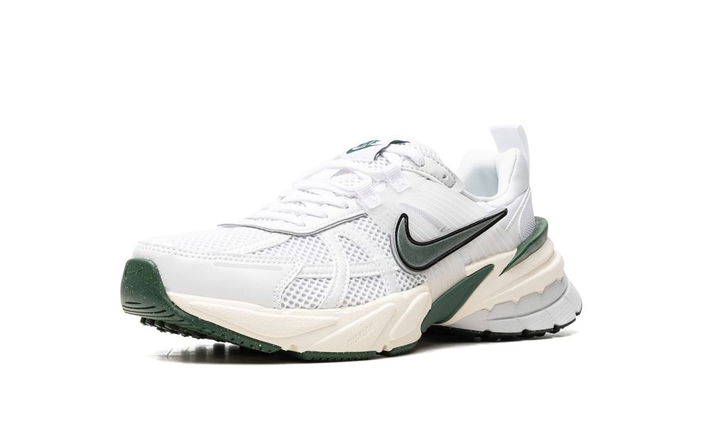 Nike V2K RUN WMNS "Platinum Green" - ClaoukyShoes