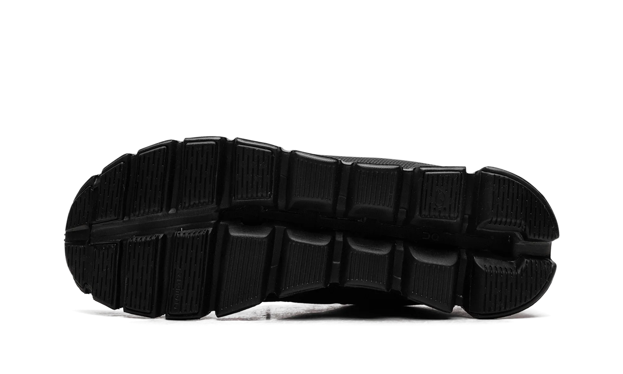 On Running Cloud 5 "All Black"