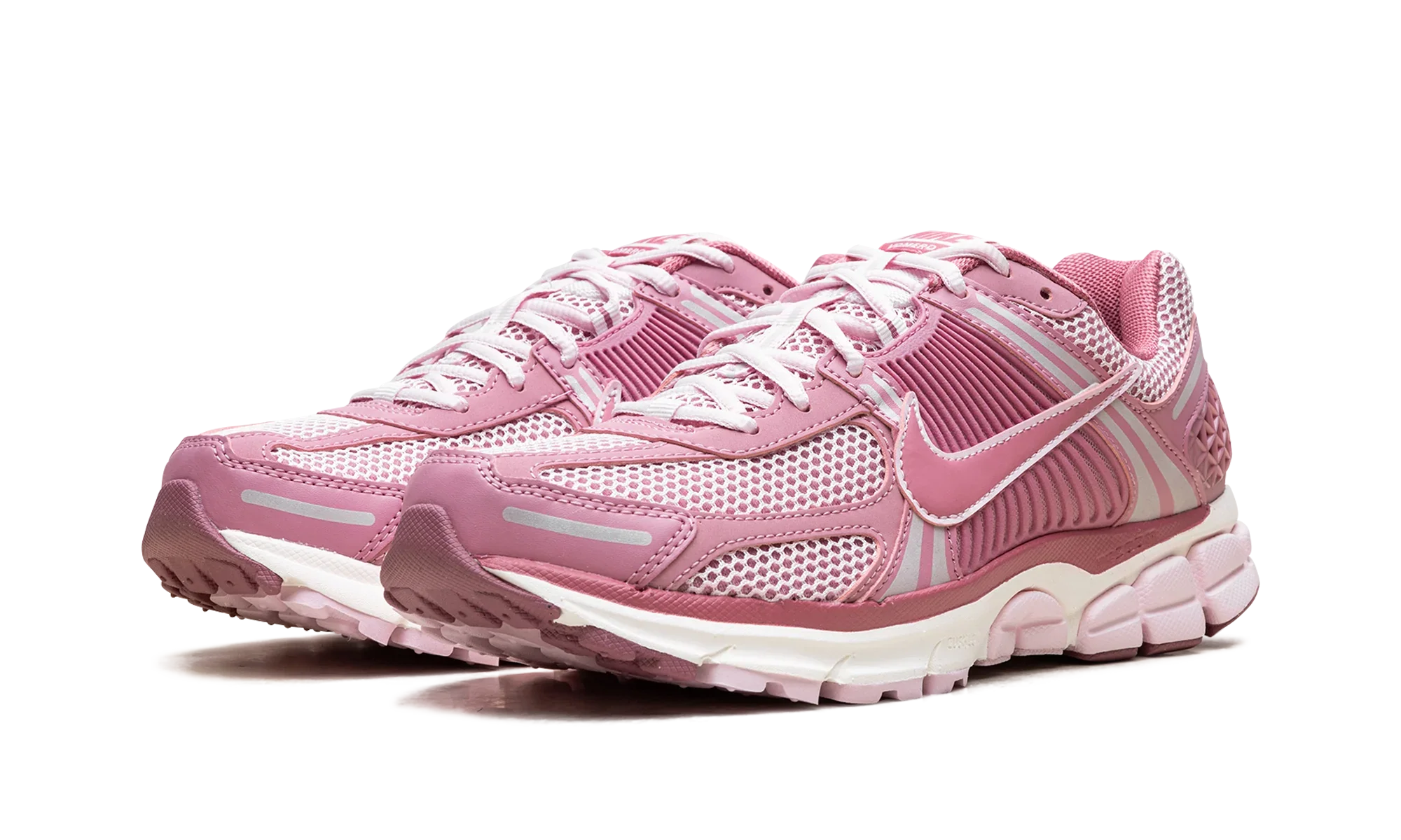 Zoom Vomero 5 WMNS
"Elemental Pink"