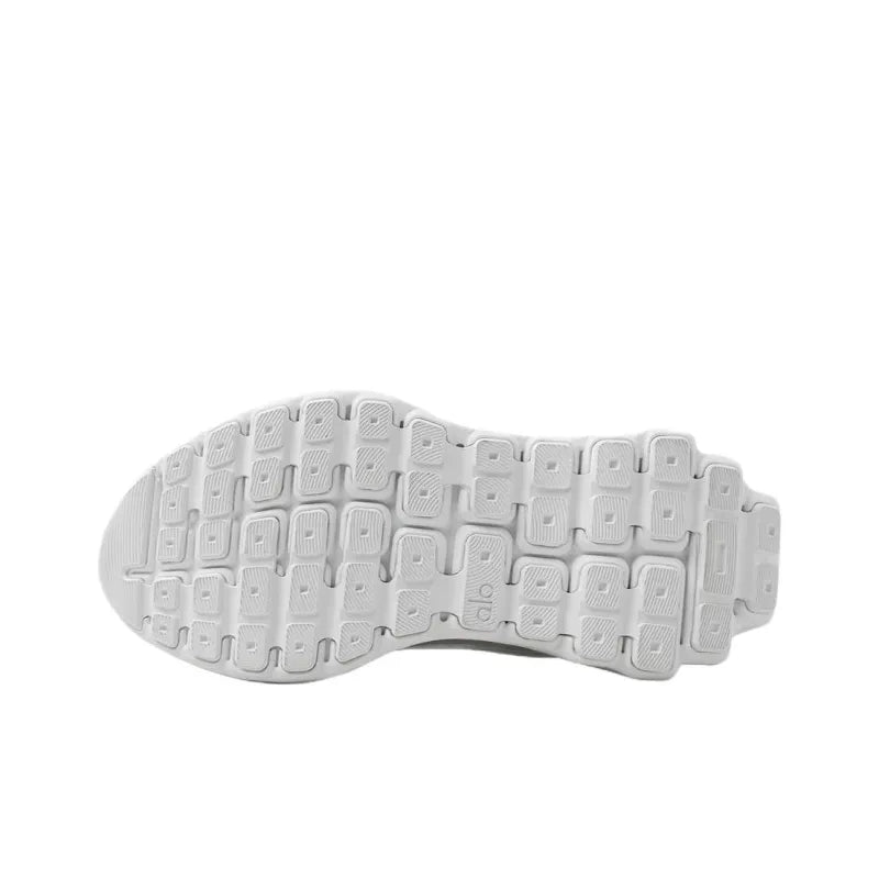 Alo yoga runner "White"