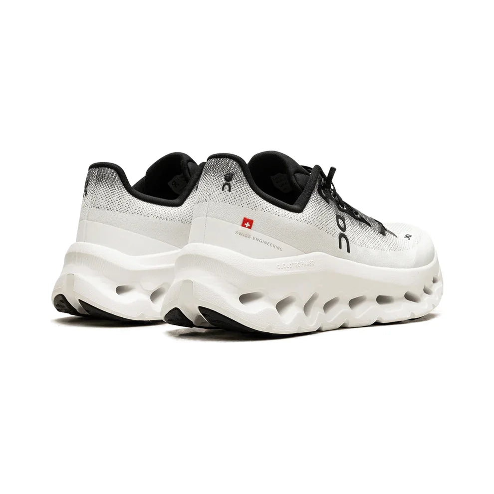 On Running Cloudtilt "Black/Ivory" - ClaoukyShoes