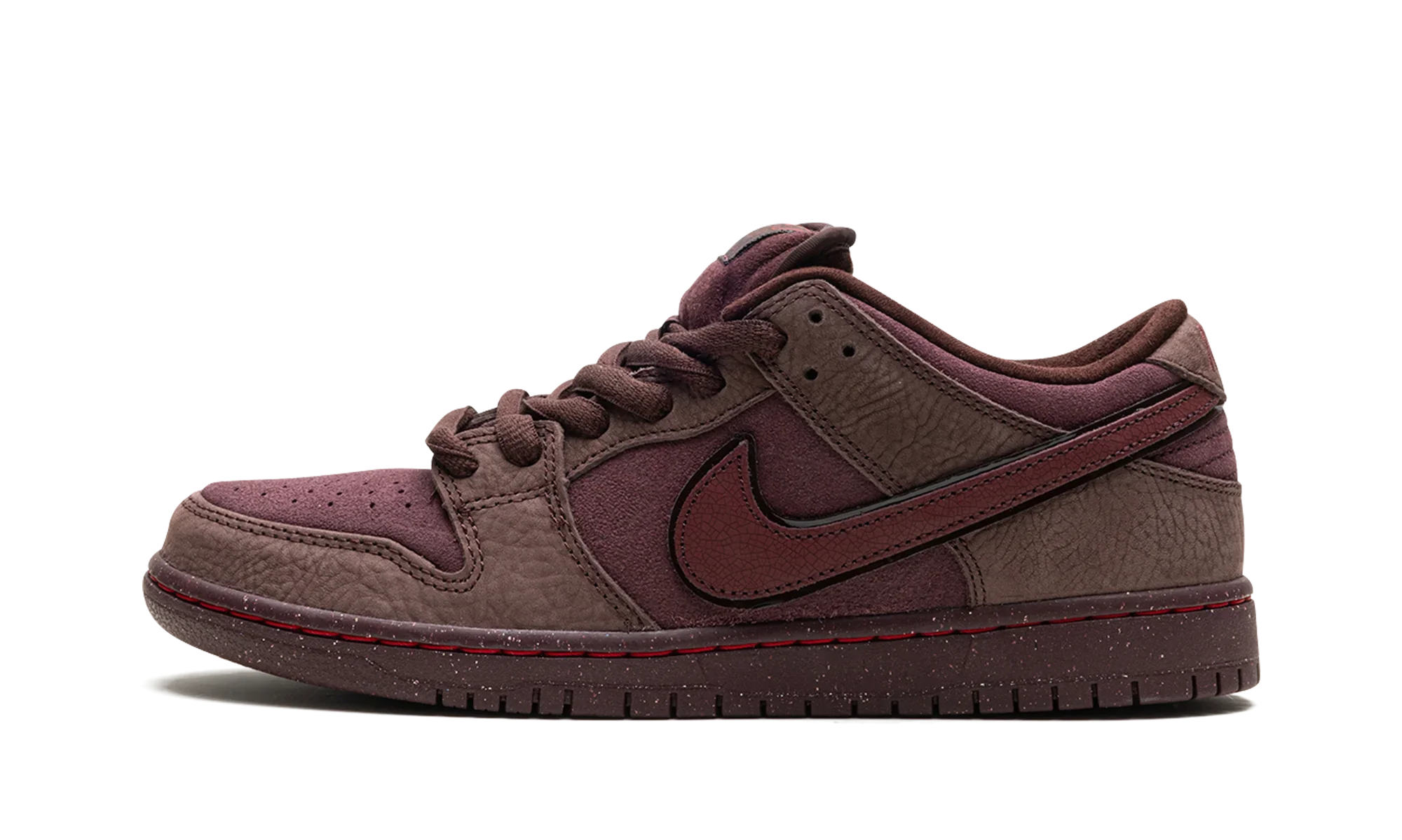 SB Dunk Low "City of Love"