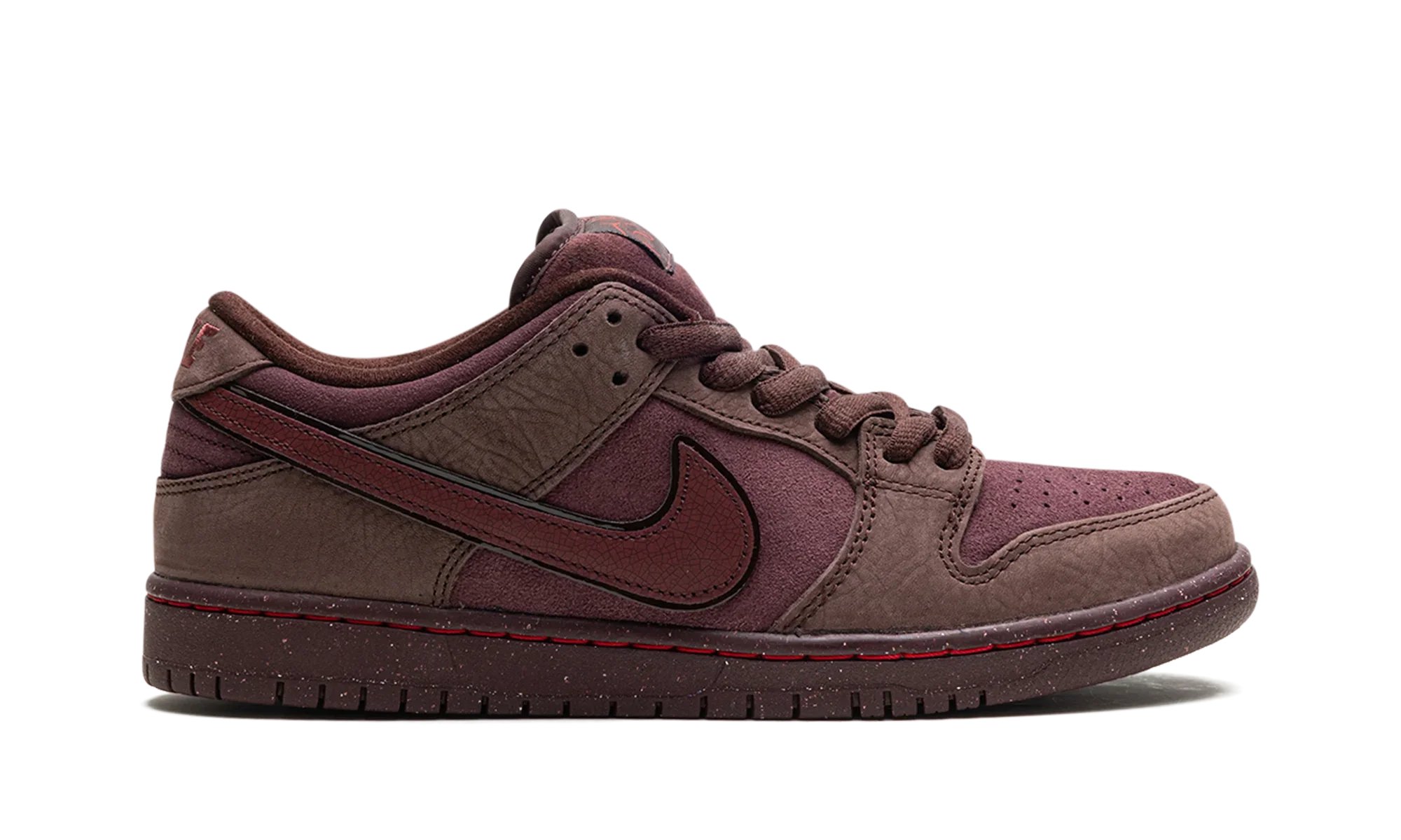 SB Dunk Low "City of Love"
