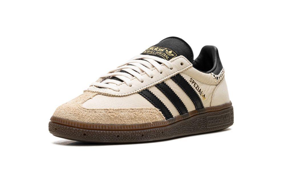 Handball Spezial 'Wonder White Black' - ClaoukyShoes