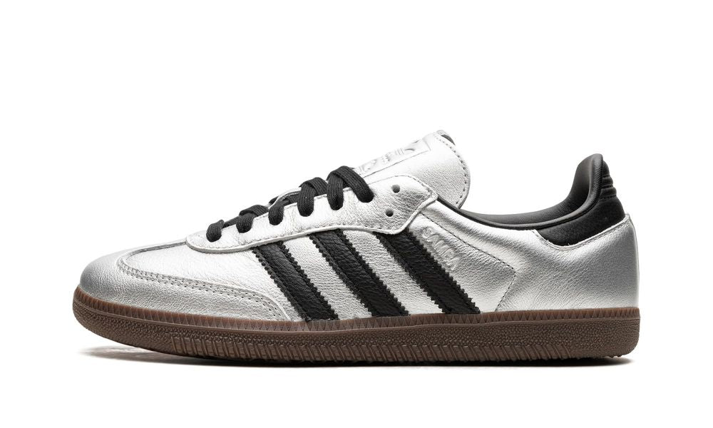 adidas Samba OG WMNS
"Silver Metallic Black Gum"