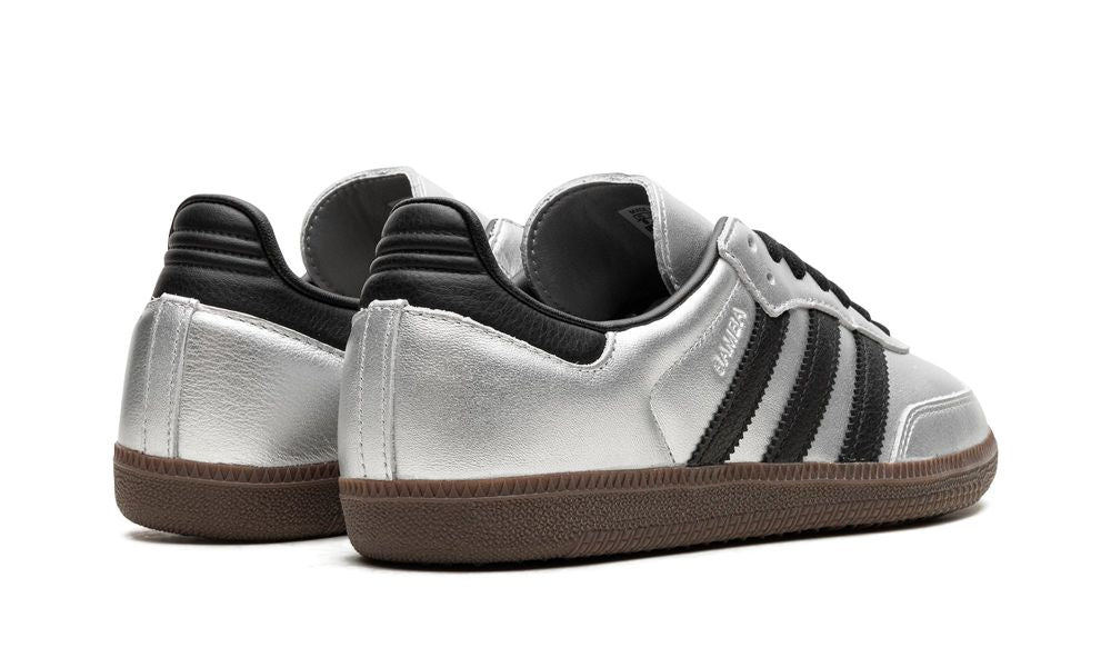 adidas Samba OG WMNS
"Silver Metallic Black Gum"