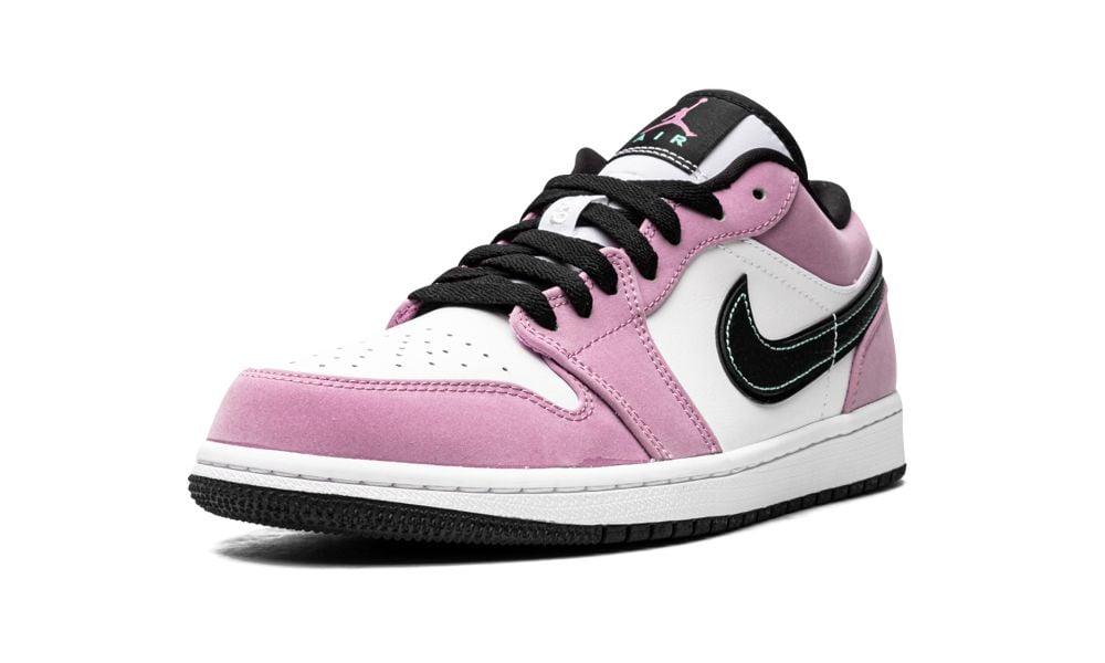 Air Jordan 1 Low SE
"Violet Shock" - ClaoukyShoes