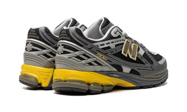 New Balance 1906U "Castlerock Ginger Lemon"