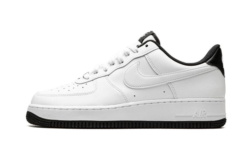 AIR FORCE 1 '07 "White / Black" - ClaoukyShoes