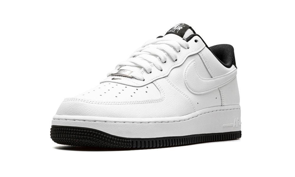 AIR FORCE 1 '07 "White / Black" - ClaoukyShoes