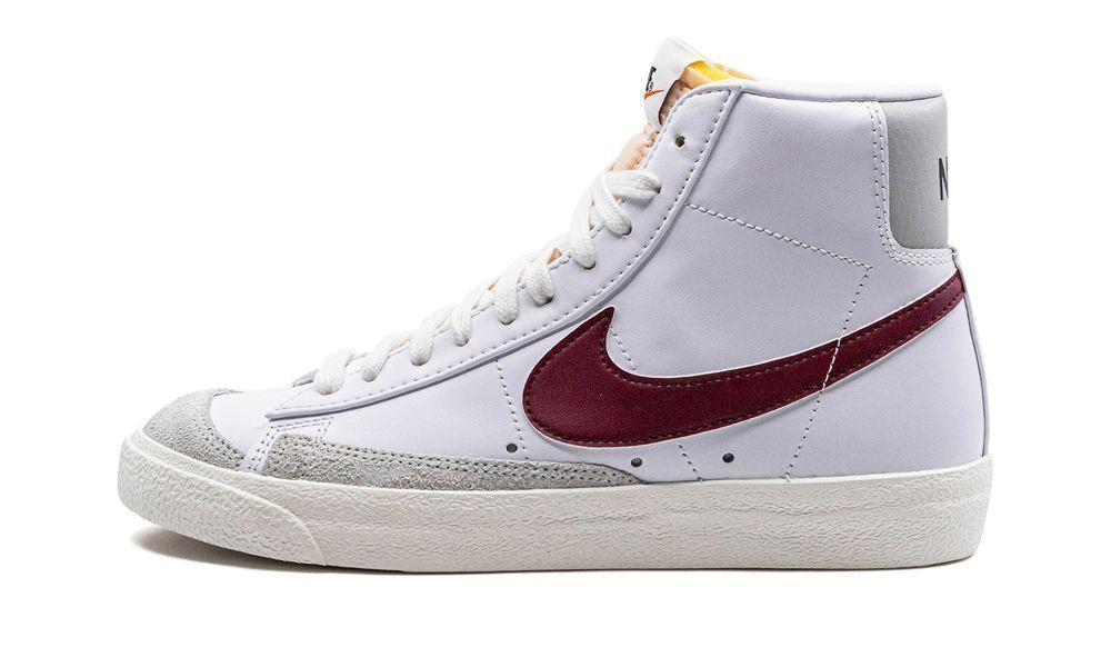 Blazer Mid '77 "Vintage Brick Red" - ClaoukyShoes