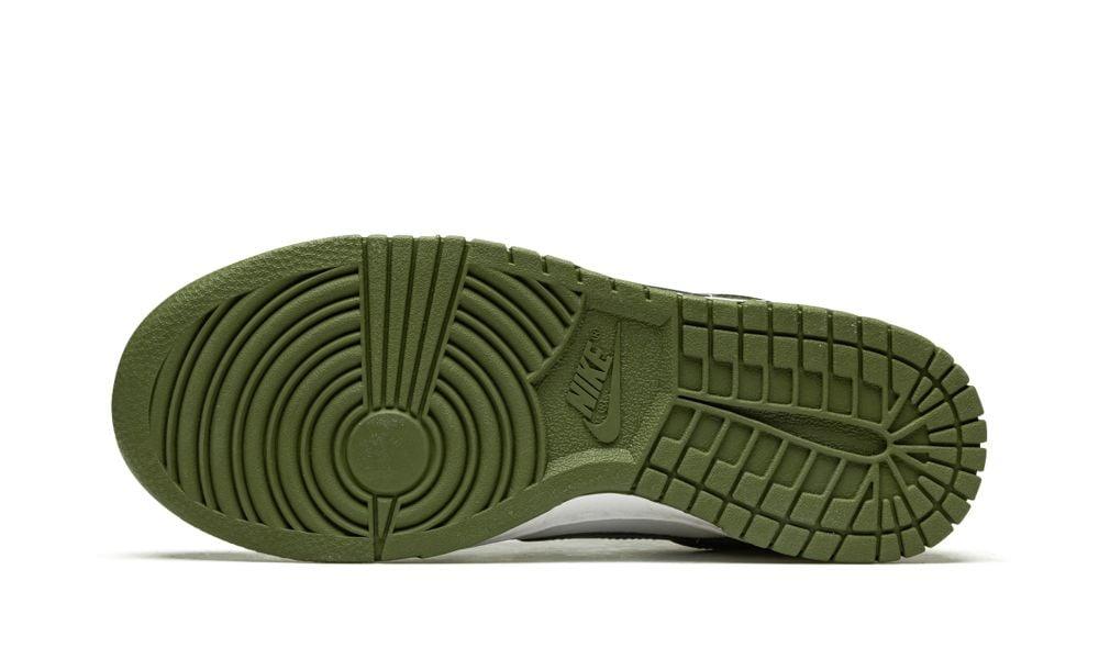 DUNK LOW WMNS "Medium Olive" - ClaoukyShoes