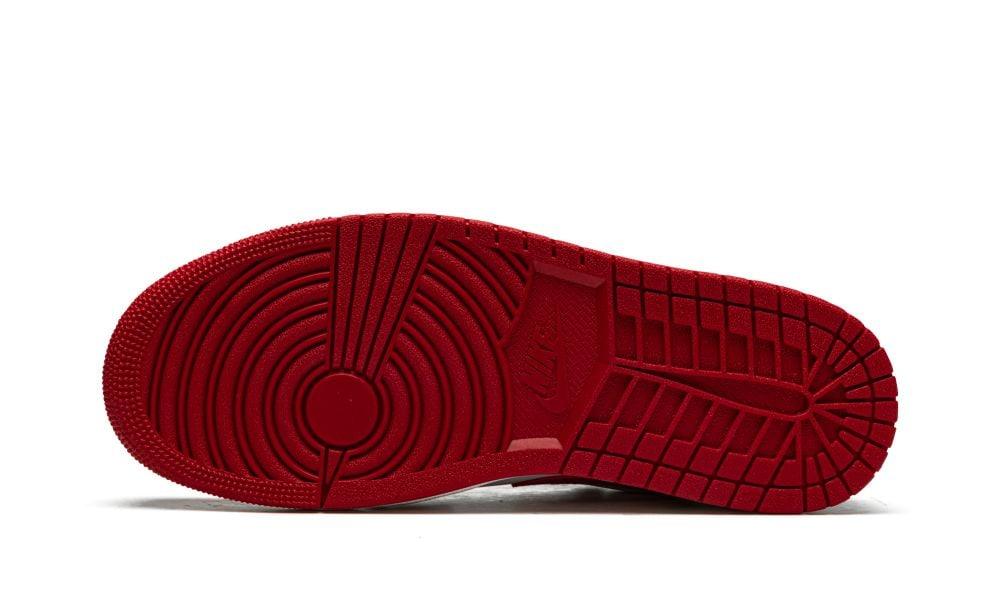 Jordan 1 low "Bulls" - ClaoukyShoes