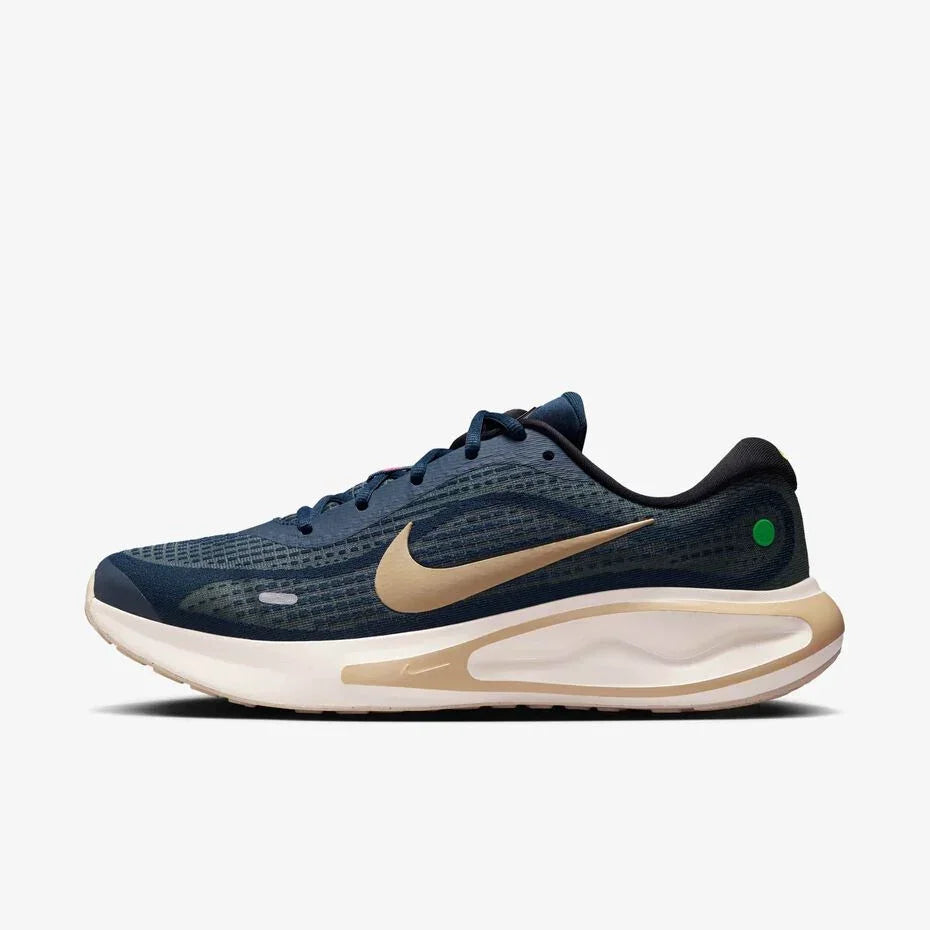 Nike Journey Run "Armory Navy Desert Khaki"