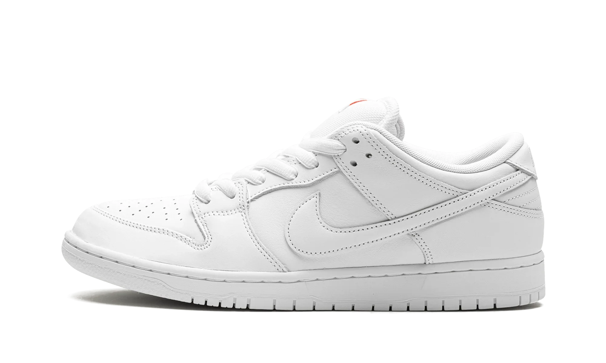Nike SB Dunk Low Pro "Triple White"