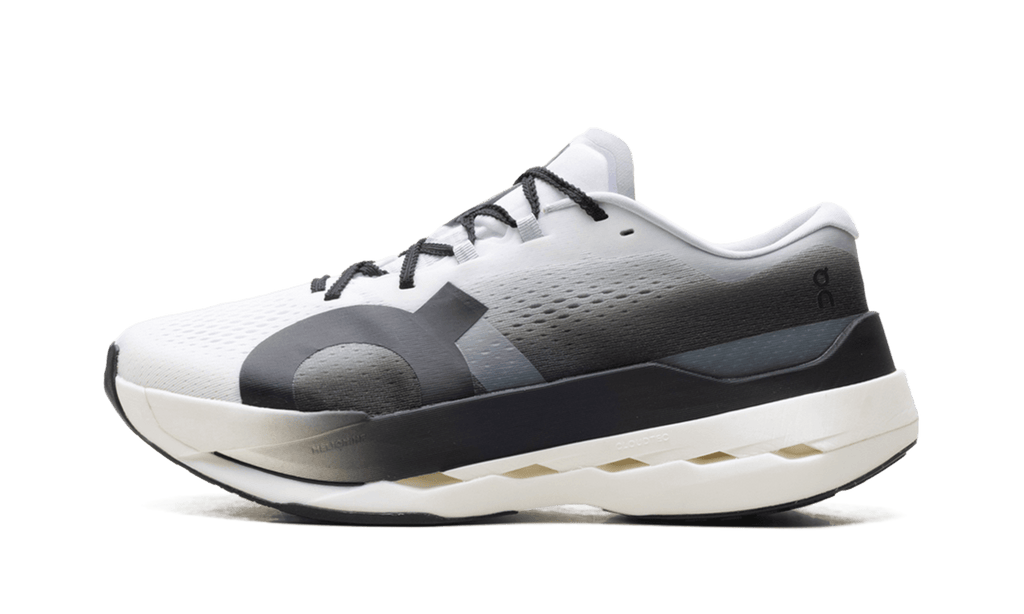 On Running Cloudboom Max "White / Black"