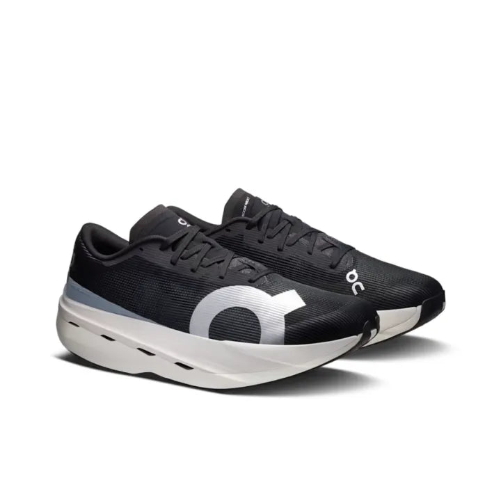 On running Cloudboom Volt "Black White"