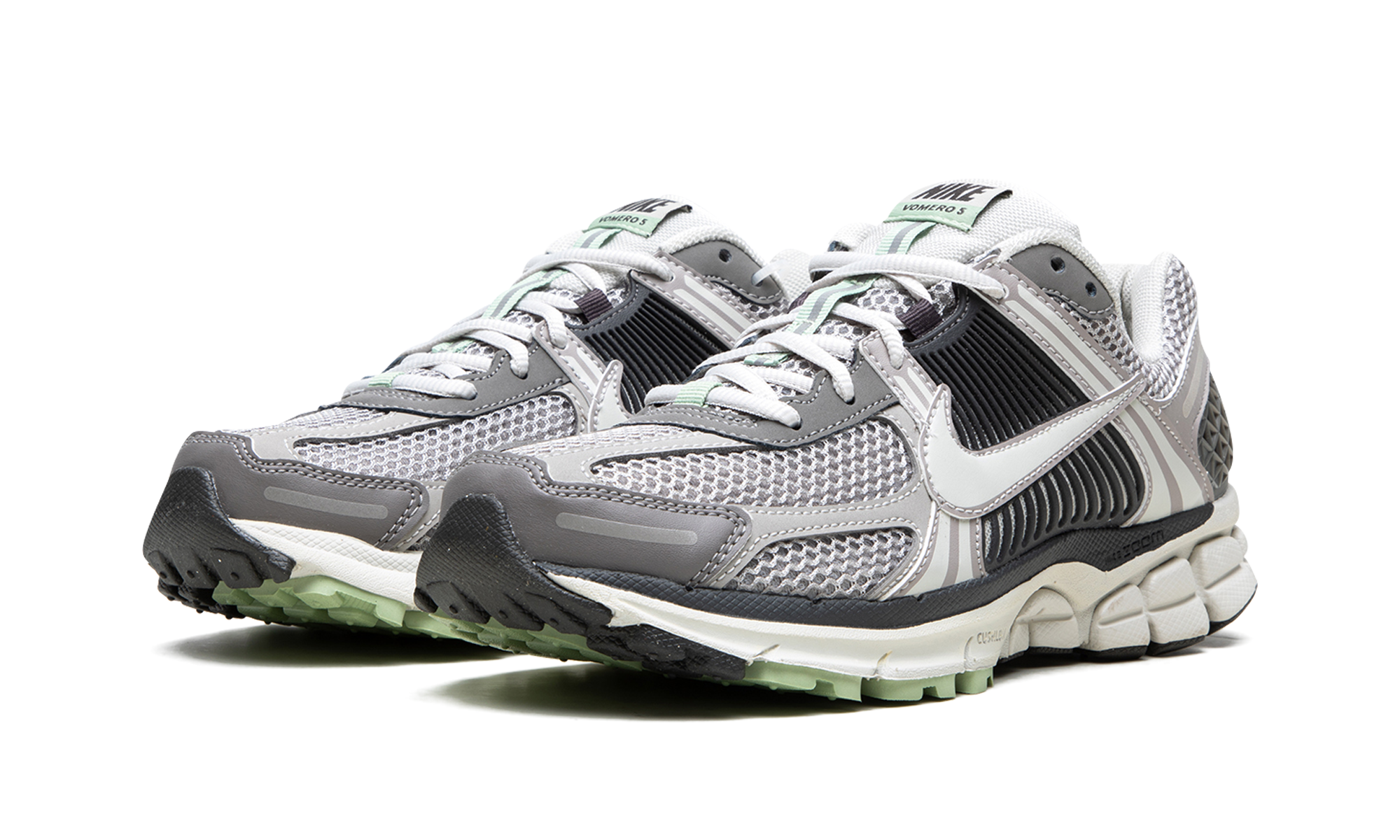 VOMERO 5 WMNS "Cobblestone"