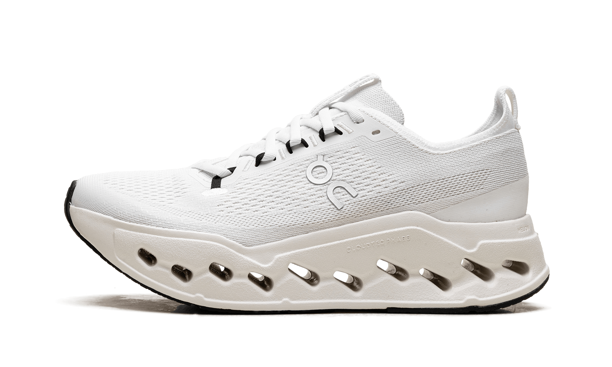 On running Cloudsurfer Max "White"