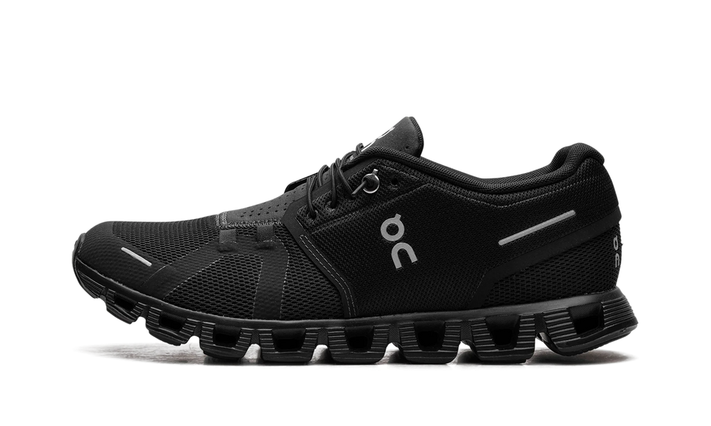 On Running Cloud 5 "All Black"