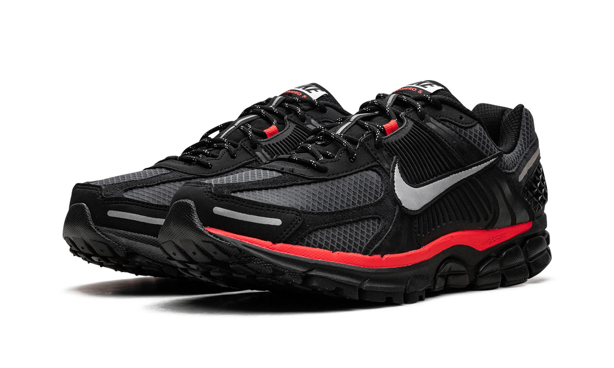 Zoom Vomero 5 "Black Metallic University Red"