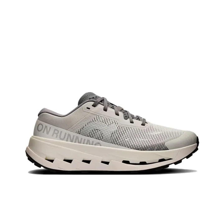 On Running Cloudultra 3 "Rock / White"