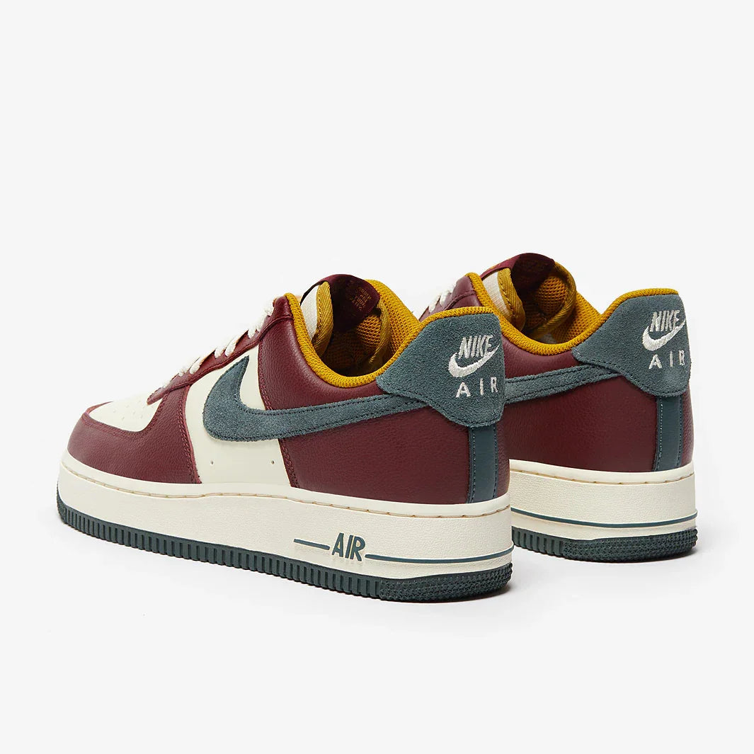 Nike Air Force 1 Low "Bordeaux"