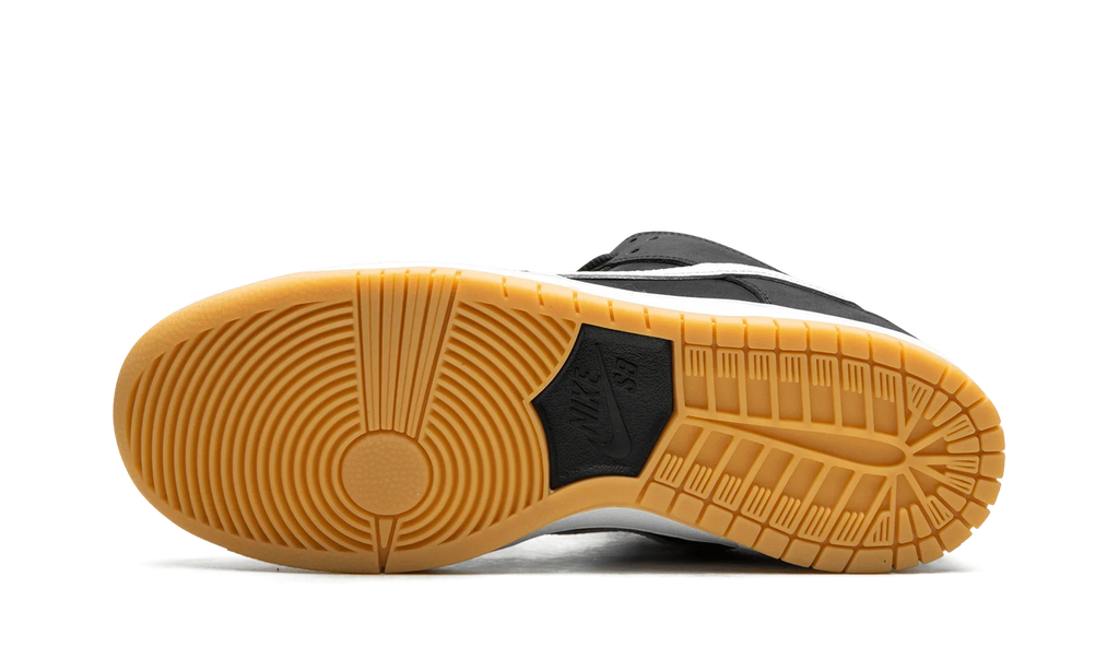 Nike SB Dunk Low Pro "Black Gum"