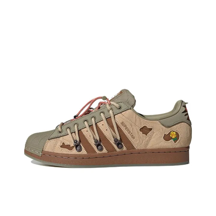 Adidas Superstar x melting sadness
"Green Brown"