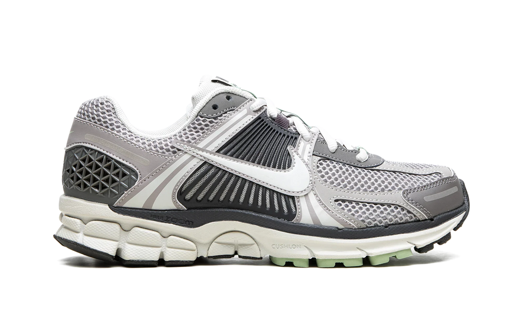 VOMERO 5 WMNS "Cobblestone"