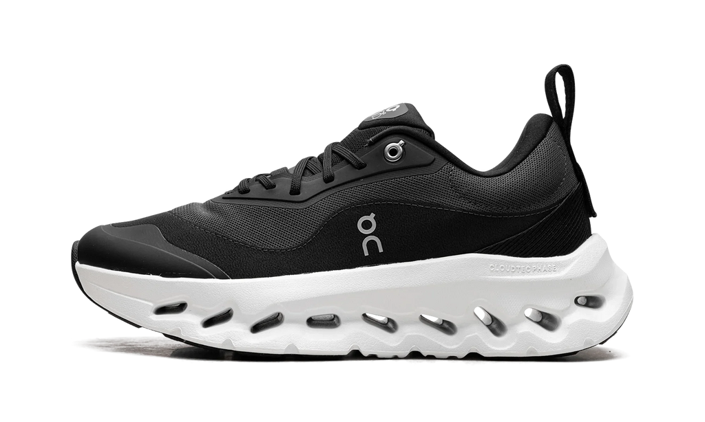On running Cloudtilt "Loewe - Black"