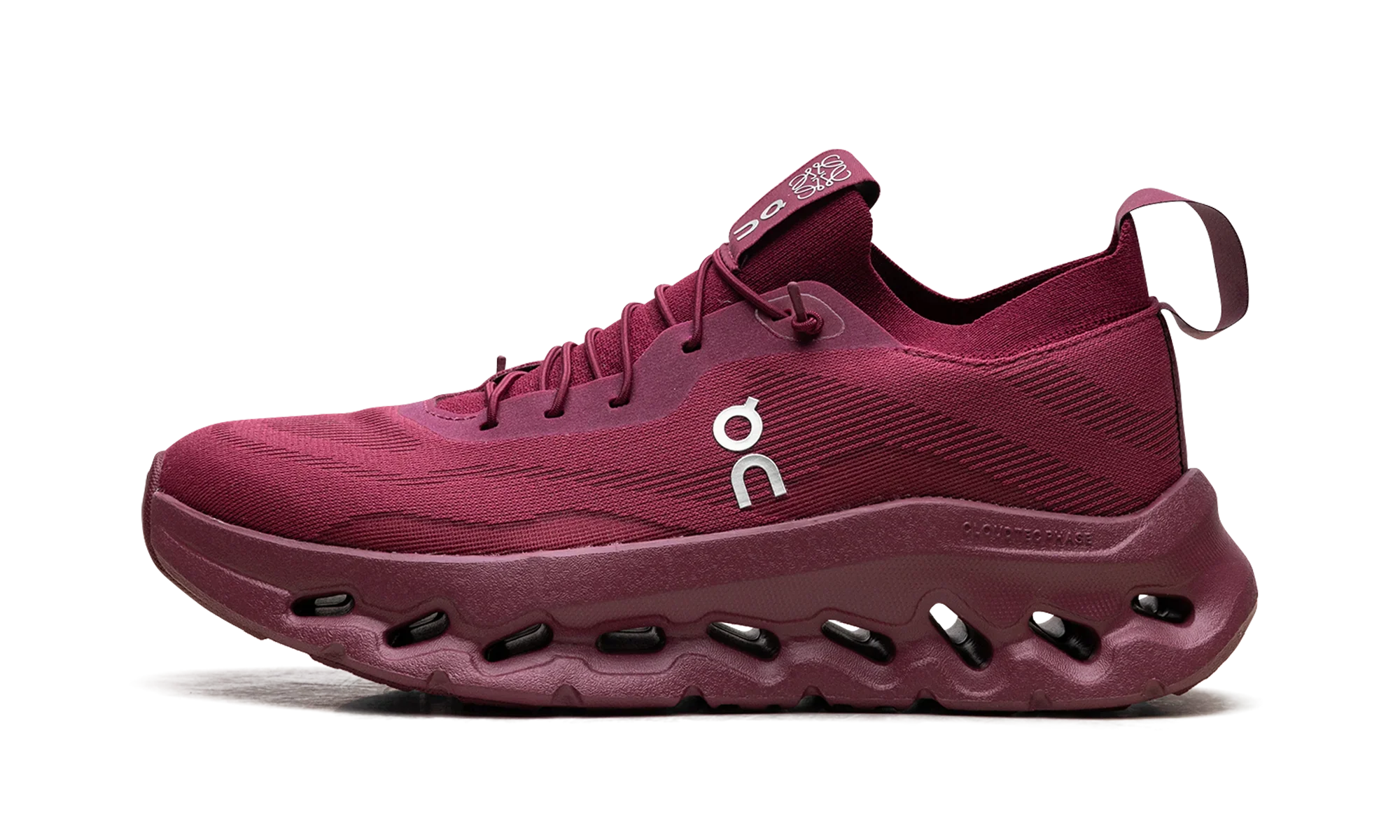 On Running Cloudtilt WMNS
"Loewe - Beet Red"