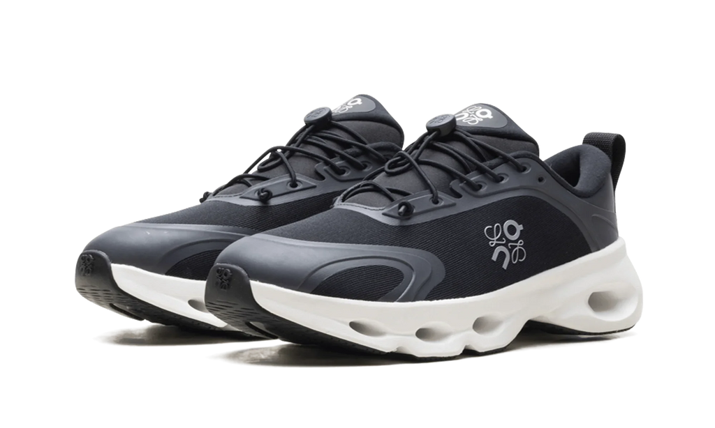 On running Cloudsolo "LOEWE - Black White"