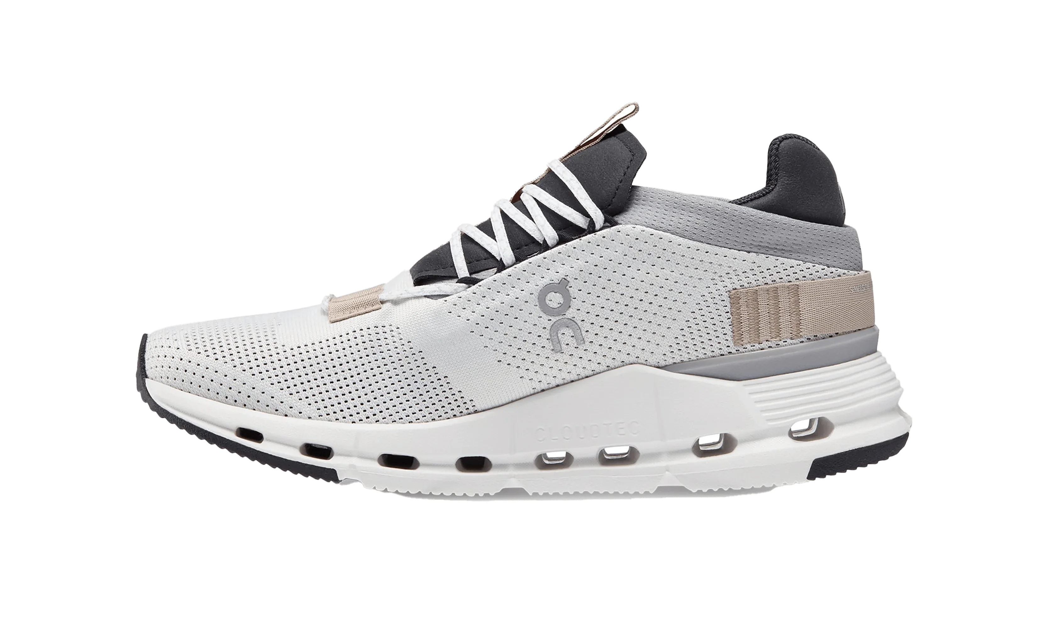 On running Cloudnova  "White Sand"