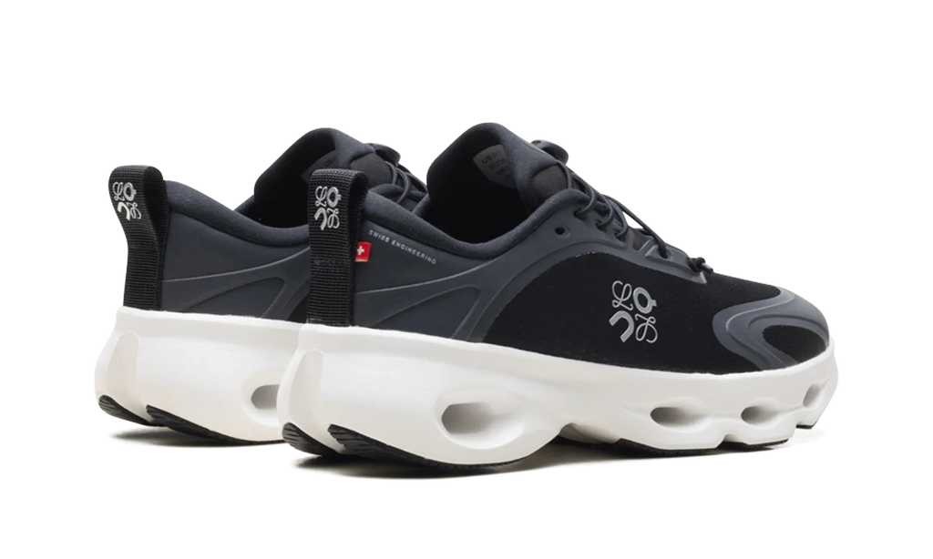 On running Cloudsolo "LOEWE - Black White"