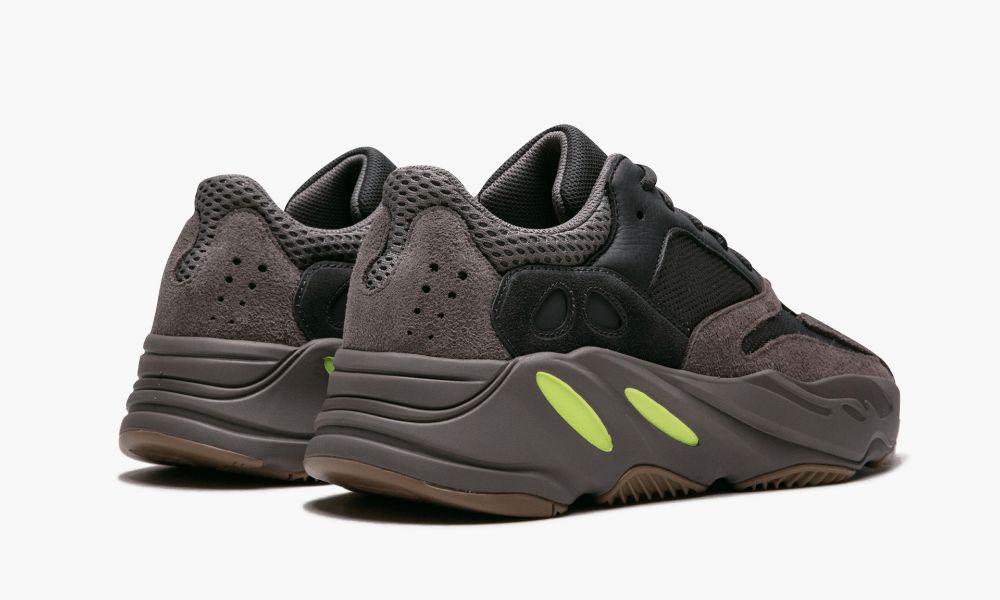 YEEZY BOOST 700 "Mauve" - ClaoukyShoes