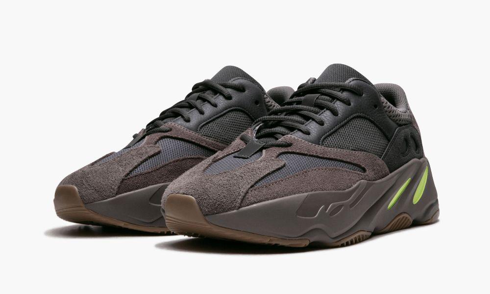 YEEZY BOOST 700 "Mauve" - ClaoukyShoes