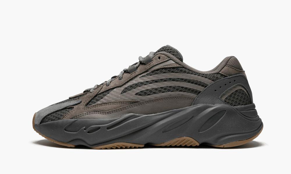 YEEZY BOOST 700 V2 "Geode" - ClaoukyShoes