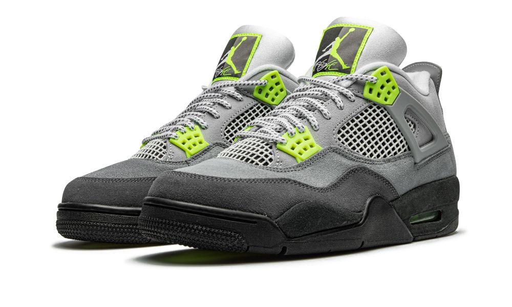 AIR JORDAN 4 RETRO SE "Neon" - ClaoukyShoes