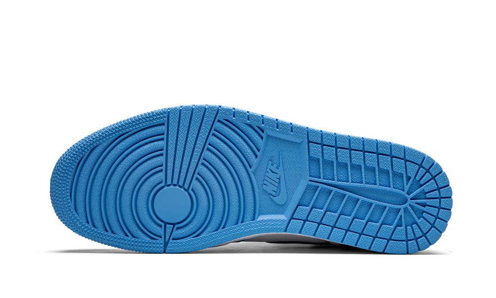 AIR JORDAN 1 RETRO HIGH OG "University Blue" - ClaoukyShoes