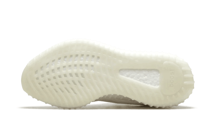 Semelle blanche texturée d'une basket sport Adidas Yeezy Boost 350 V2, vue dessous.